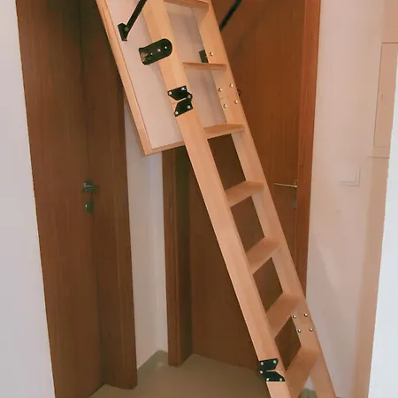 Charming In + Garden * Gdinj