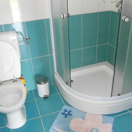 Apartamento Charming In + Garden Gdinj