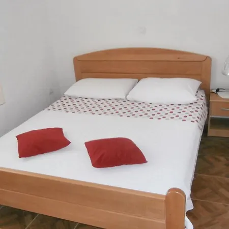 Apartamento Charming In + Garden