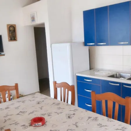 Charming In + Garden *